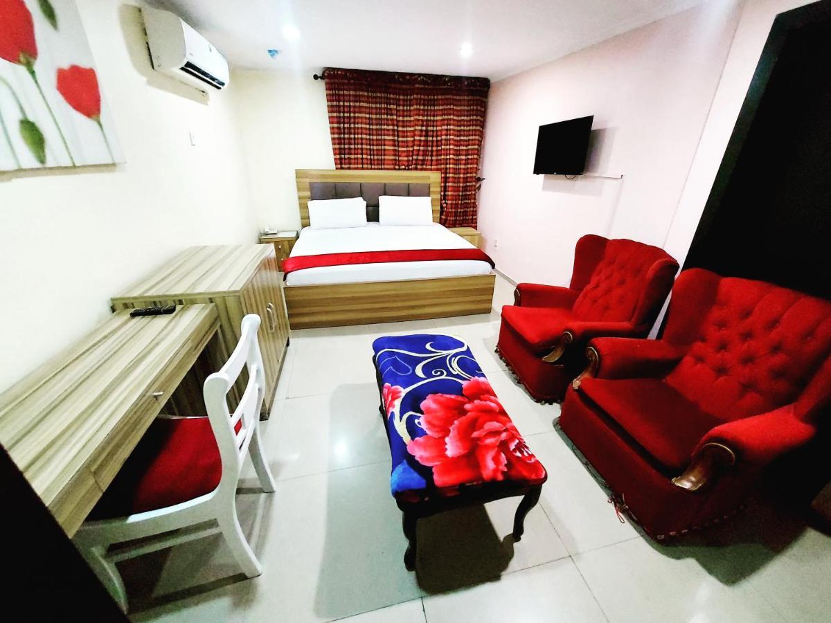 The Ambassadors Hotel Lagos Buitenkant foto
