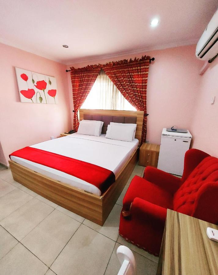 The Ambassadors Hotel Lagos Buitenkant foto